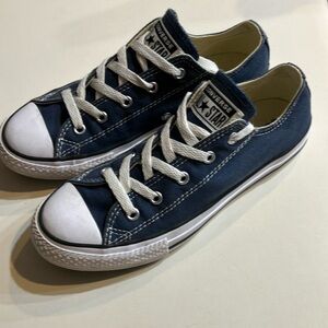 Converse Chuck Taylor‎ All Star Classic Low Top Sneakers Navy Blue Youth Size 3